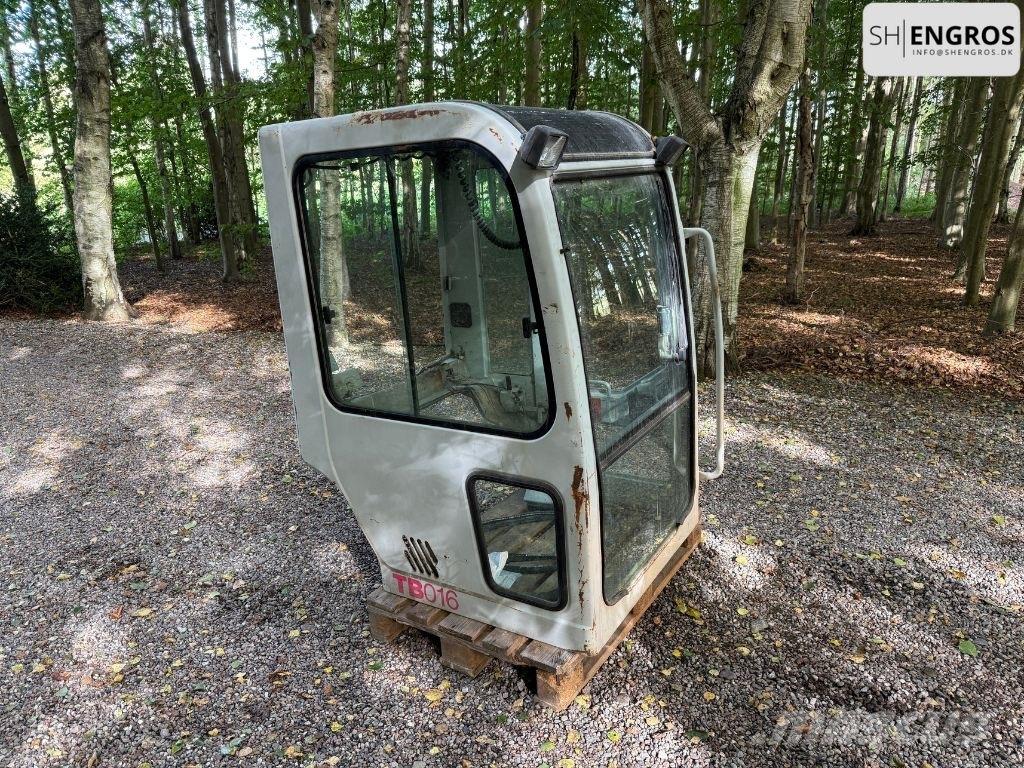 Takeuchi TB 016 Mini bageri < 7t