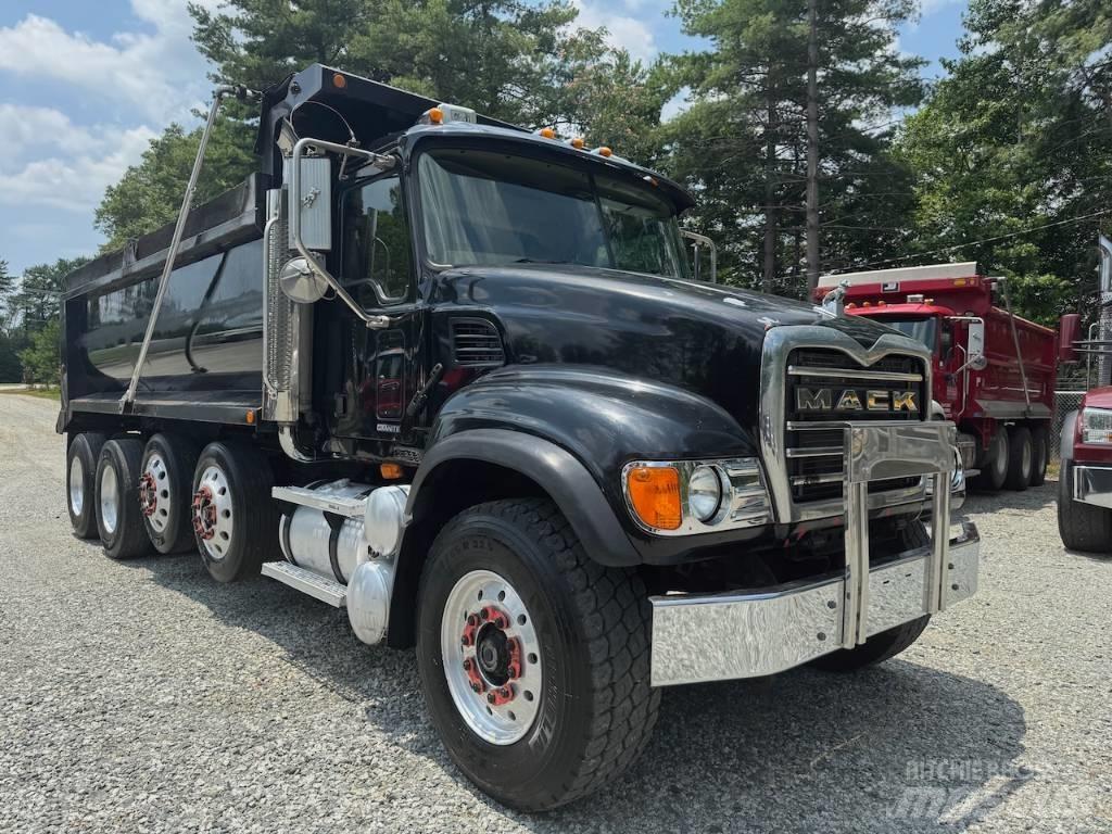 Mack Granite CV 713 Kiperi kamioni
