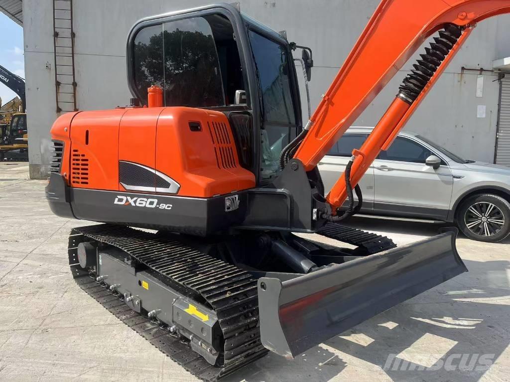 Doosan DX 60-9 C Bageri guseničari