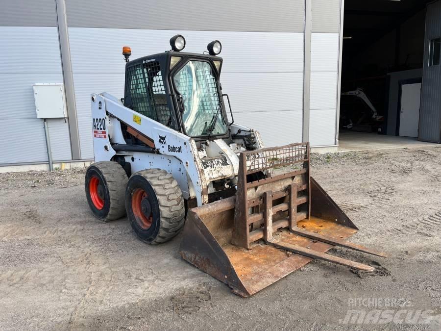 Bobcat A 220 Skid steer mini utovarivači