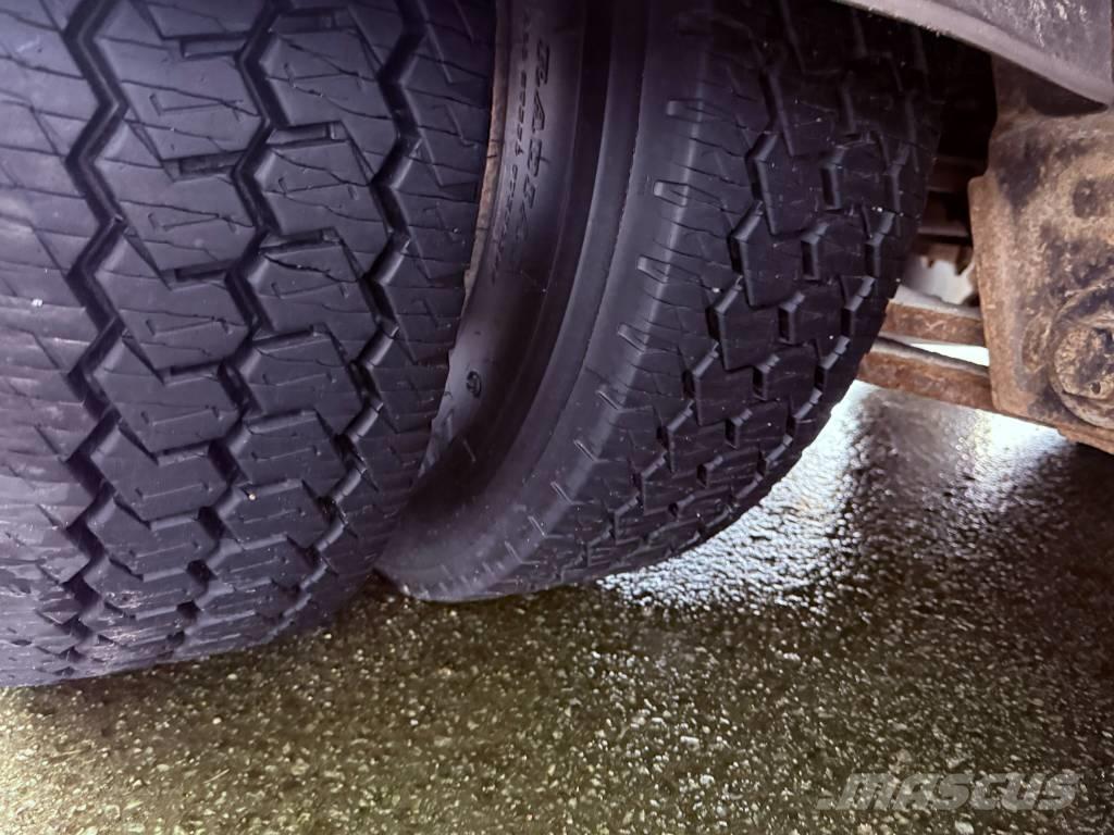 Ekeri L3 Prikolice sa sandukom