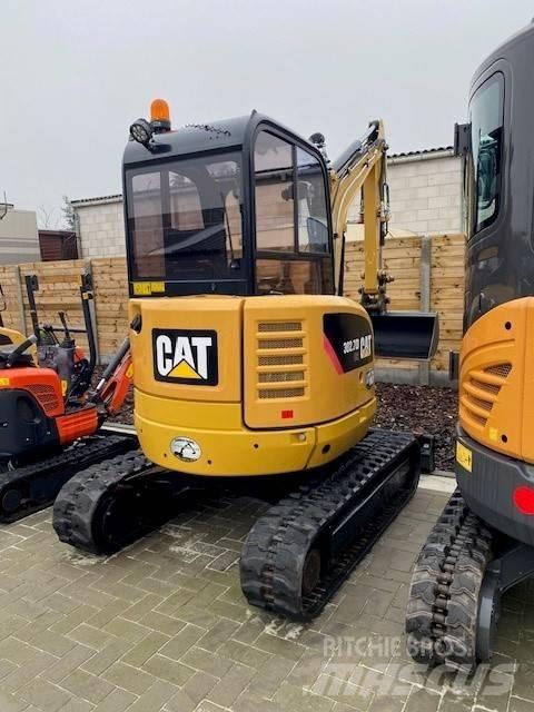 CAT 302.7 D CR Mini bageri < 7t