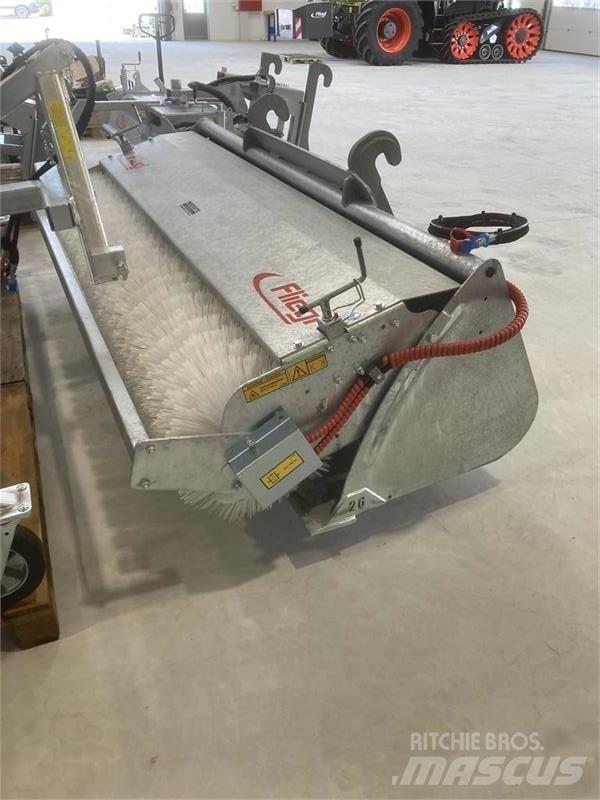 Fliegl Power Pro 260 Mašine za čišćenje