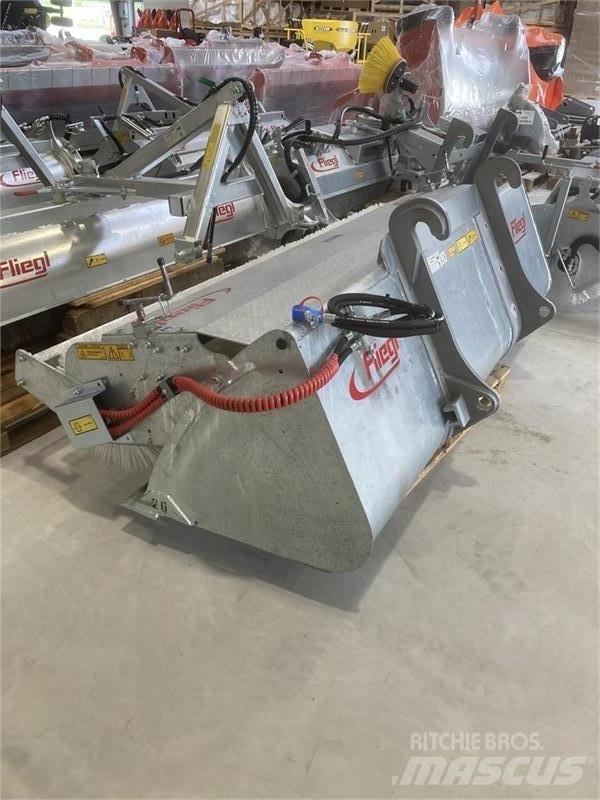 Fliegl Power Pro 260 Mašine za čišćenje