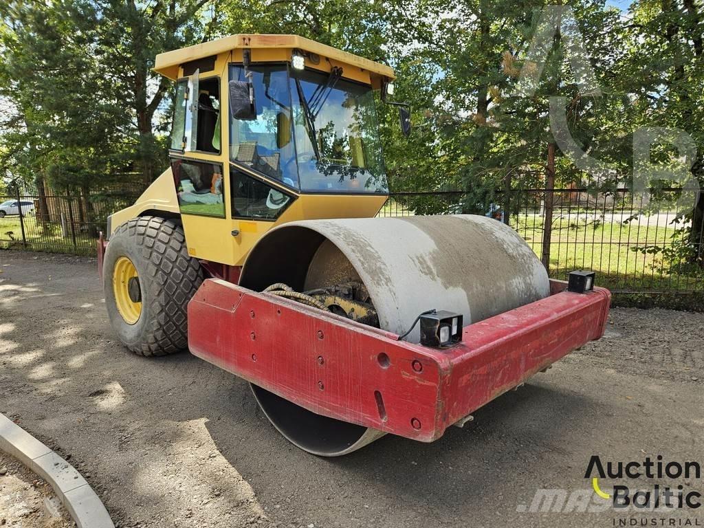 Dynapac CA 302 D Valjci sa jednim bubnjem