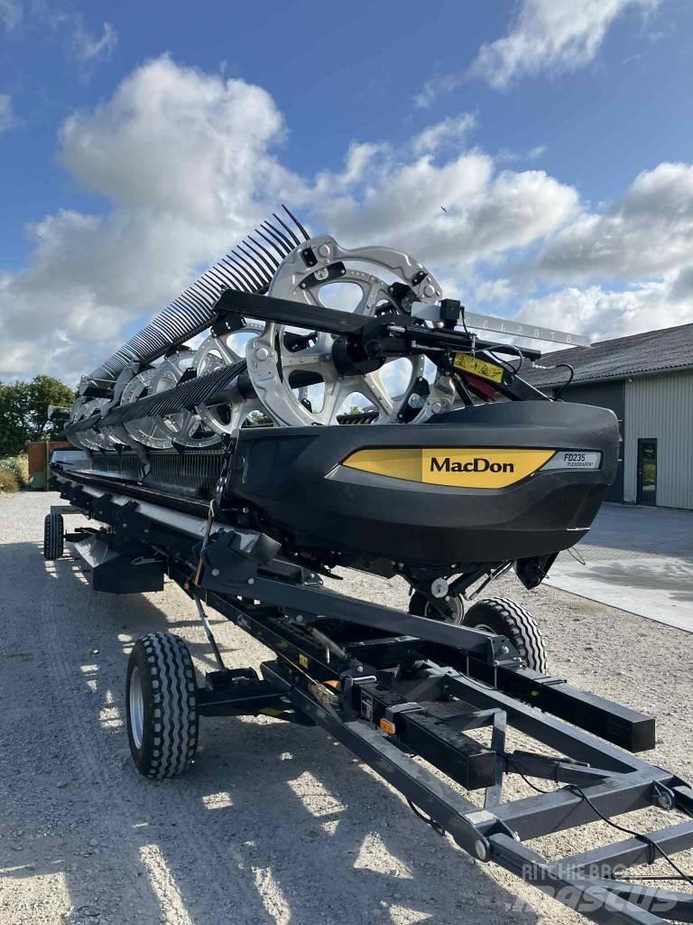 MacDon FD235 Glave hederi za kombajne