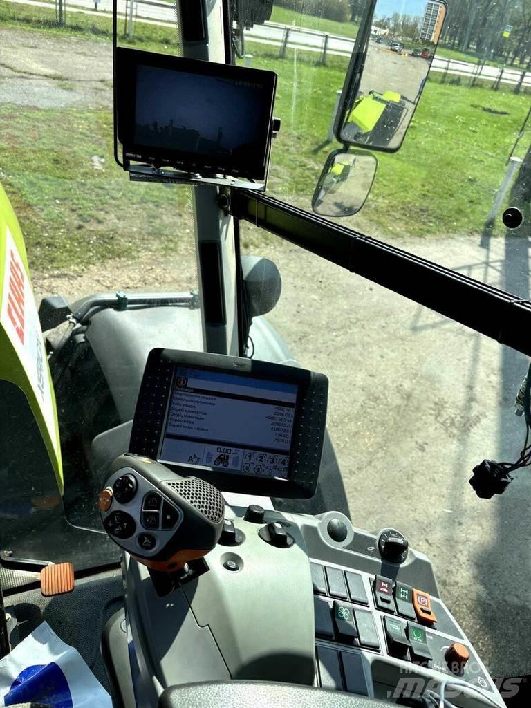 CLAAS Xerion 5000 Traktori