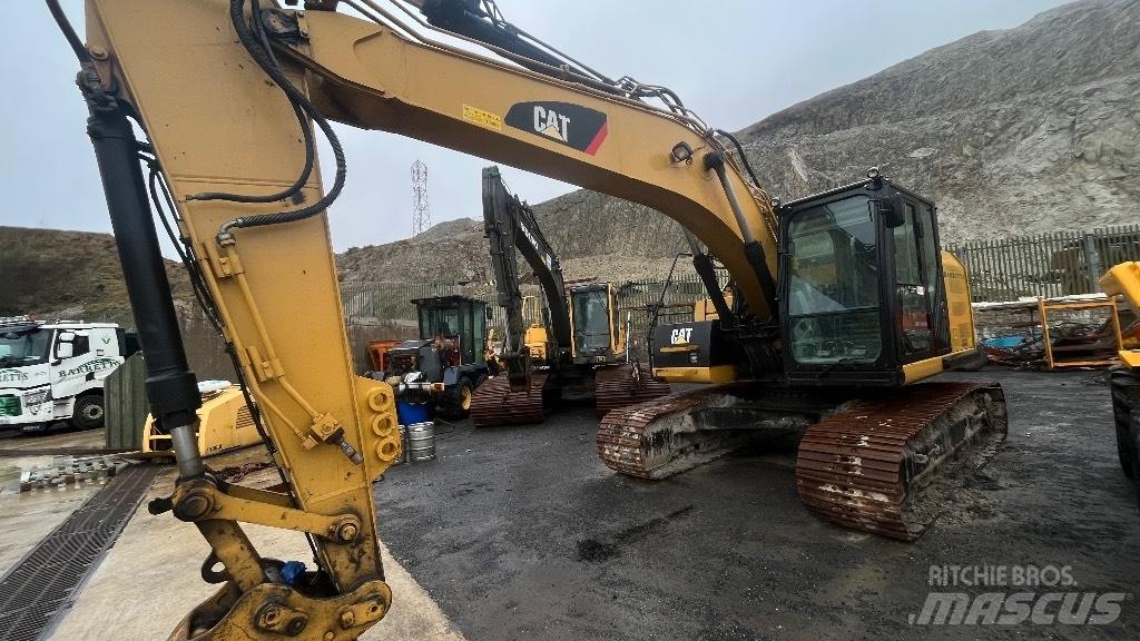 CAT 320 EL RR Bageri guseničari