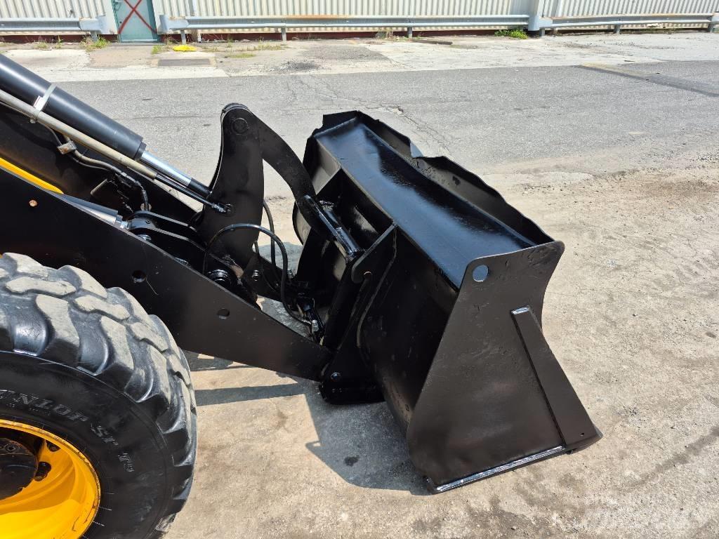 JCB 407 Utovarivači na točkove