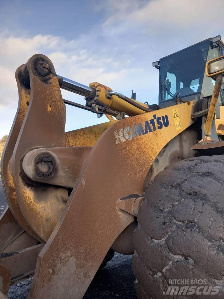 Komatsu WA 600-6 Utovarivači na točkove