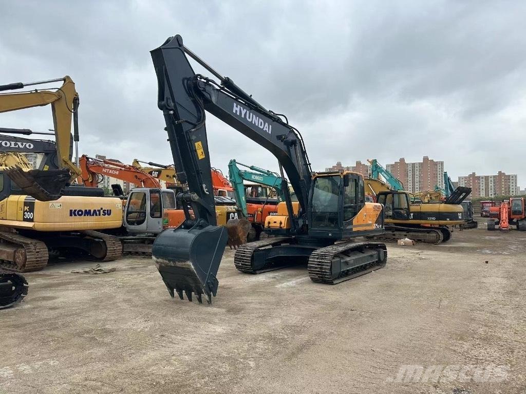 Hyundai 225 LC-9T Bageri guseničari