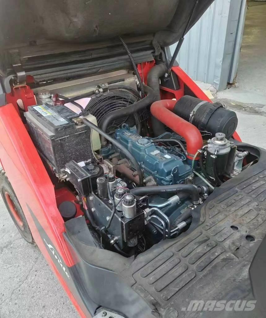 Linde H 30 D Dizelski viljuškari
