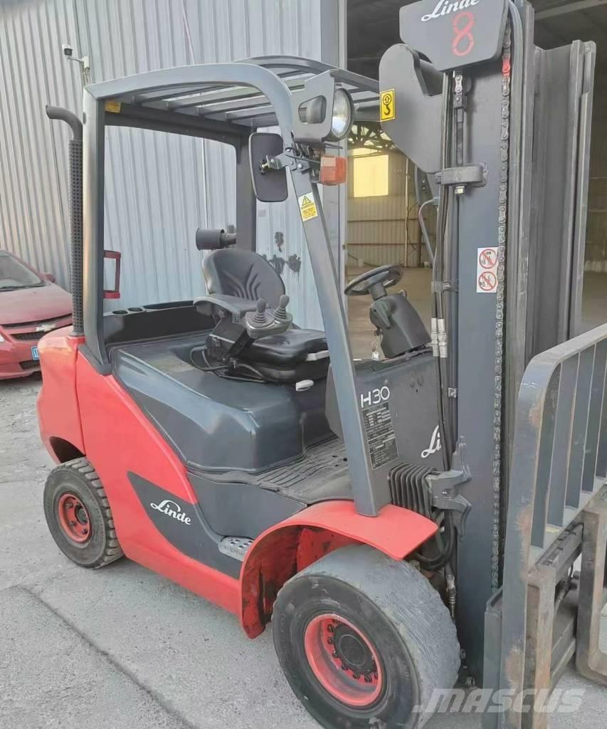 Linde H 30 D Dizelski viljuškari