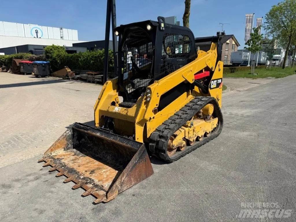CAT 259D Skid steer mini utovarivači