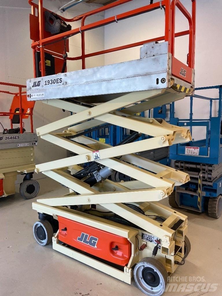 JLG 1930 ES Makazaste platforme