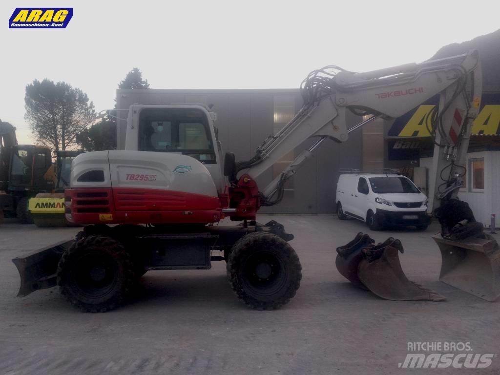 Takeuchi TB 295 W Bageri točkaši