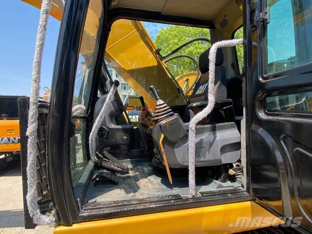 CAT 320 D Bageri guseničari