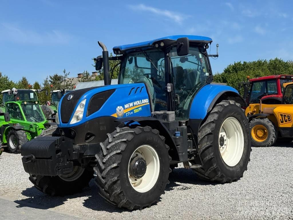 New Holland T 7.175 Traktori