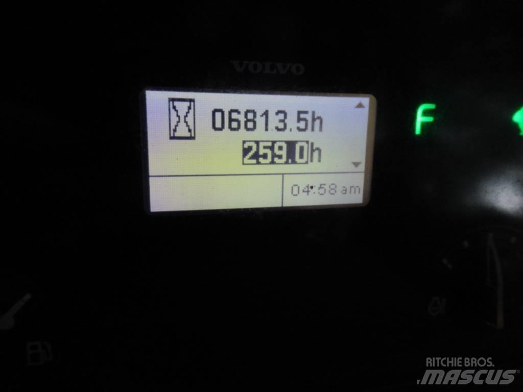 Volvo L 30 G Utovarivači na točkove