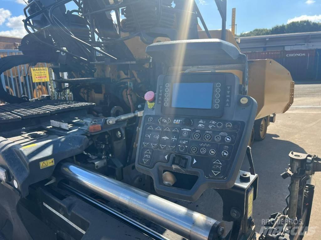 CAT AP 500 F Asfaltni finišeri