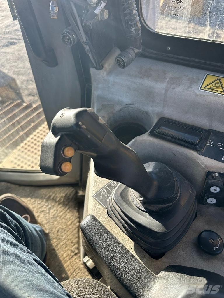 CAT D 6 T LGP Buldožeri guseničari