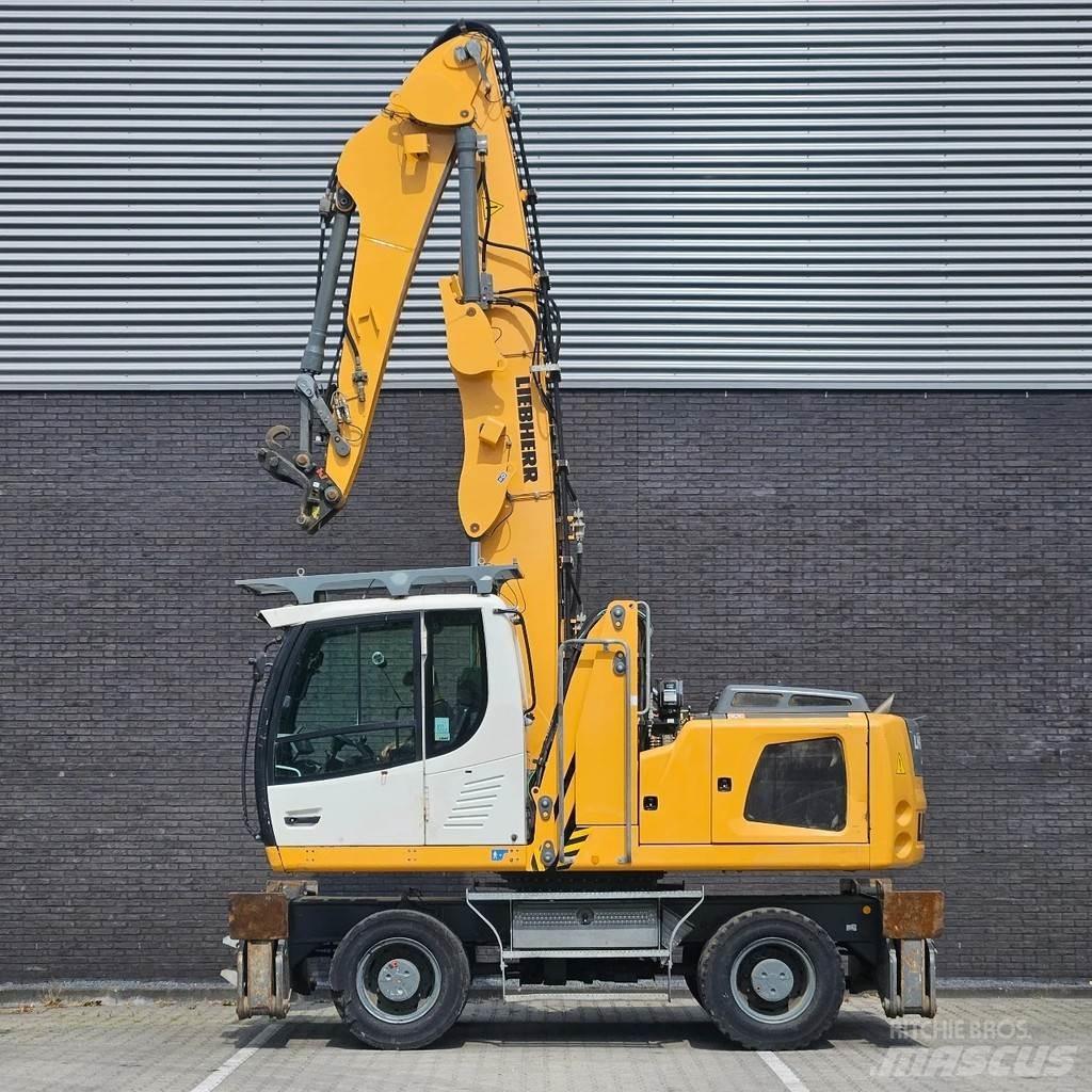 Liebherr LH22 Bageri za prenos primarnih/sekundarnih sirovina