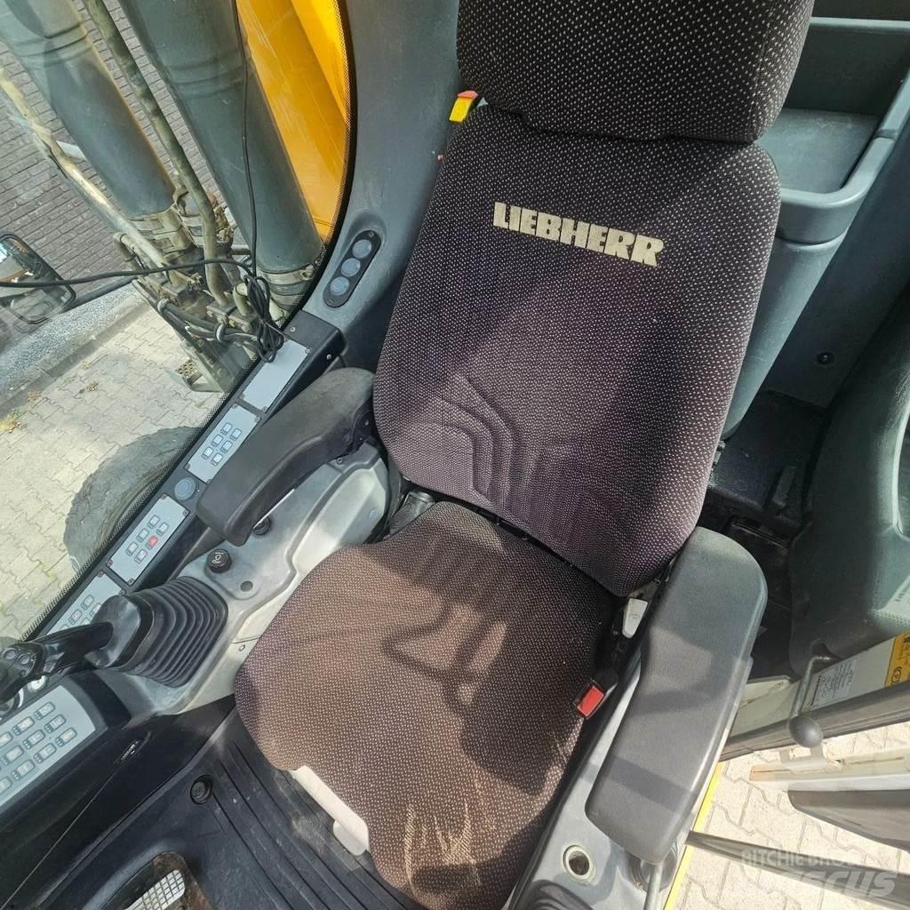 Liebherr LH22 Bageri za prenos primarnih/sekundarnih sirovina