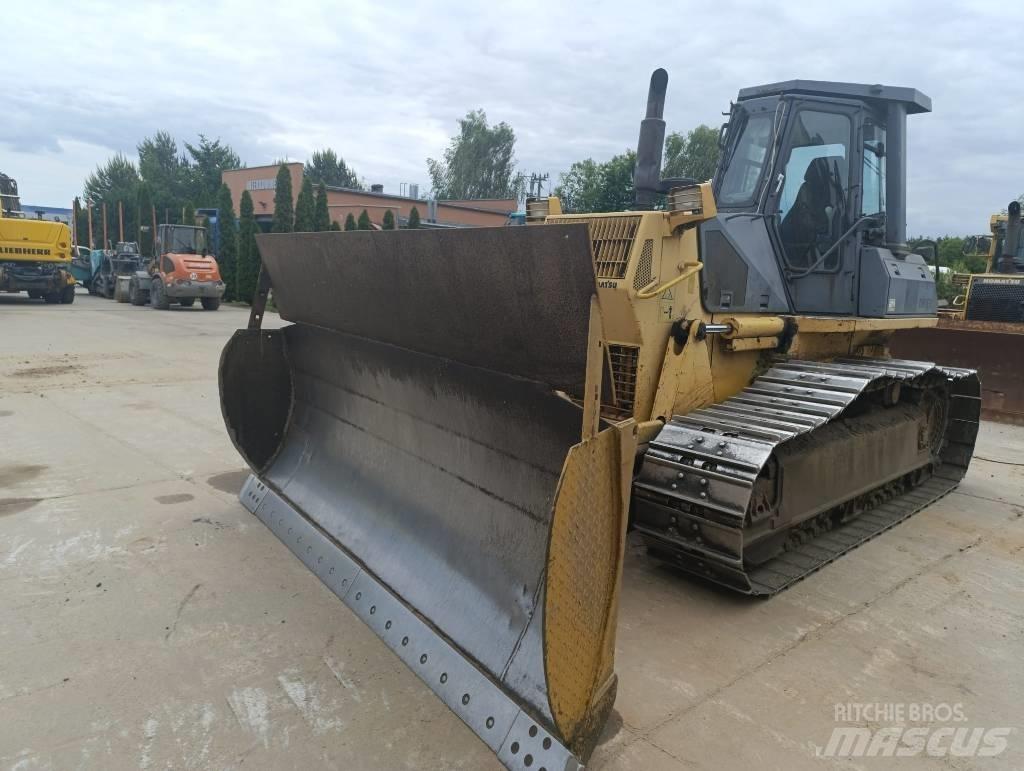 Komatsu D61EXL-12 Buldožeri guseničari