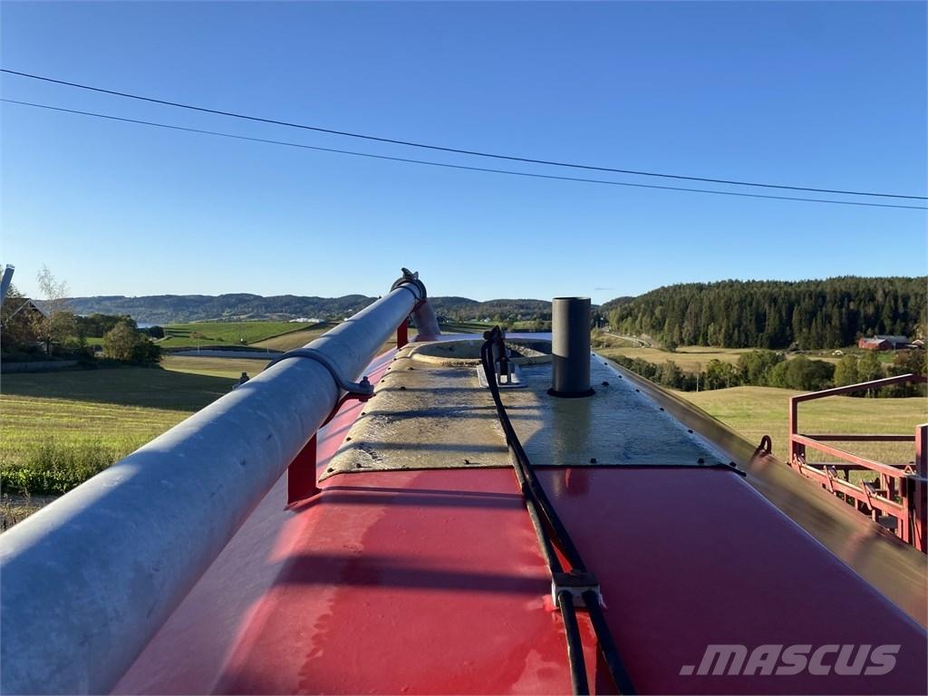 Moi GB 12 tankvogn Rasturači đubriva