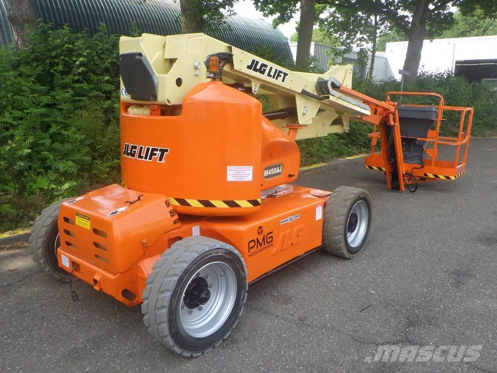 JLG M450AJ Zglobne podizne platforme