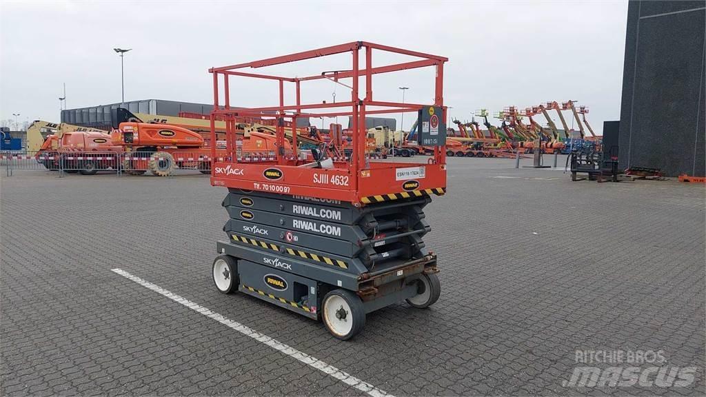 SkyJack SJIII4632 Makazaste platforme
