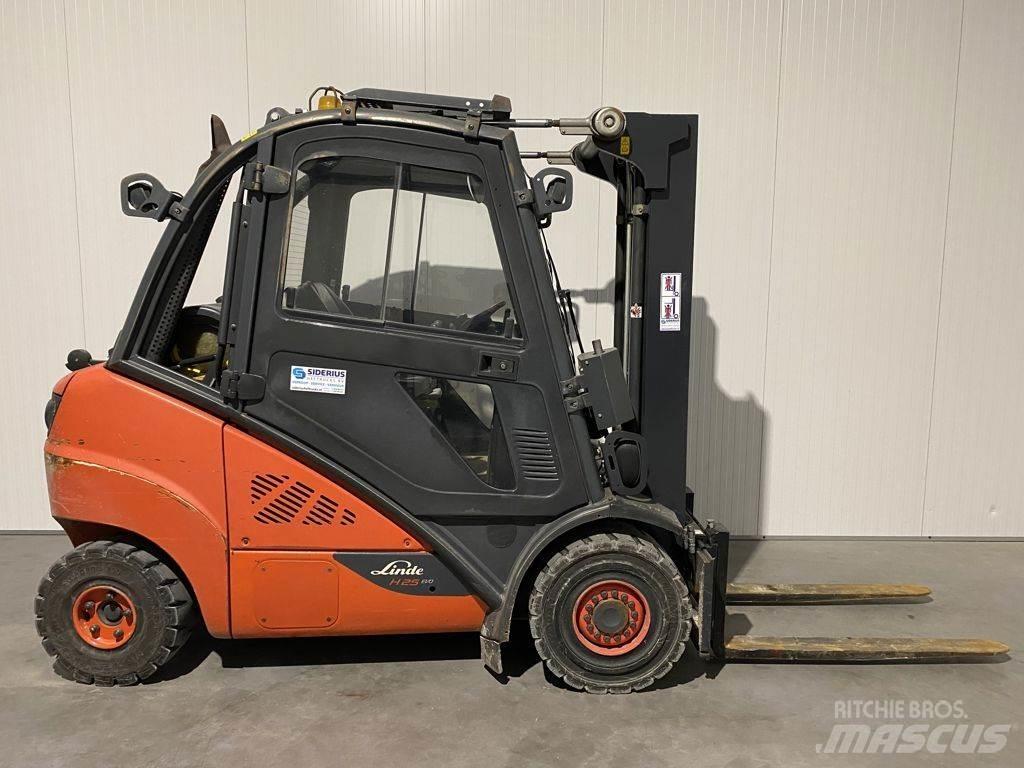Linde H25T-393 Plinski viljuškari