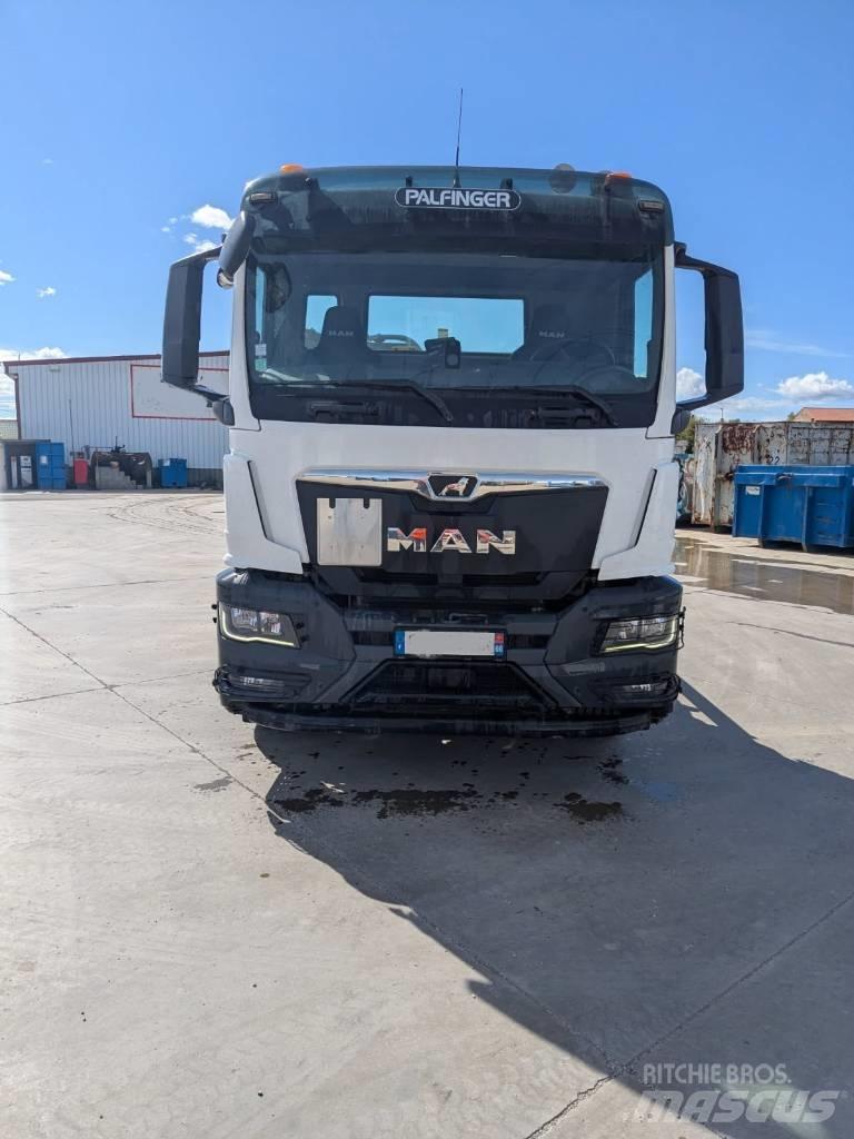 MAN TGS 26.470 Auto korpe