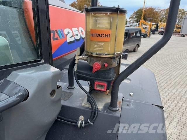 Hitachi ZW 250-6 Utovarivači na točkove