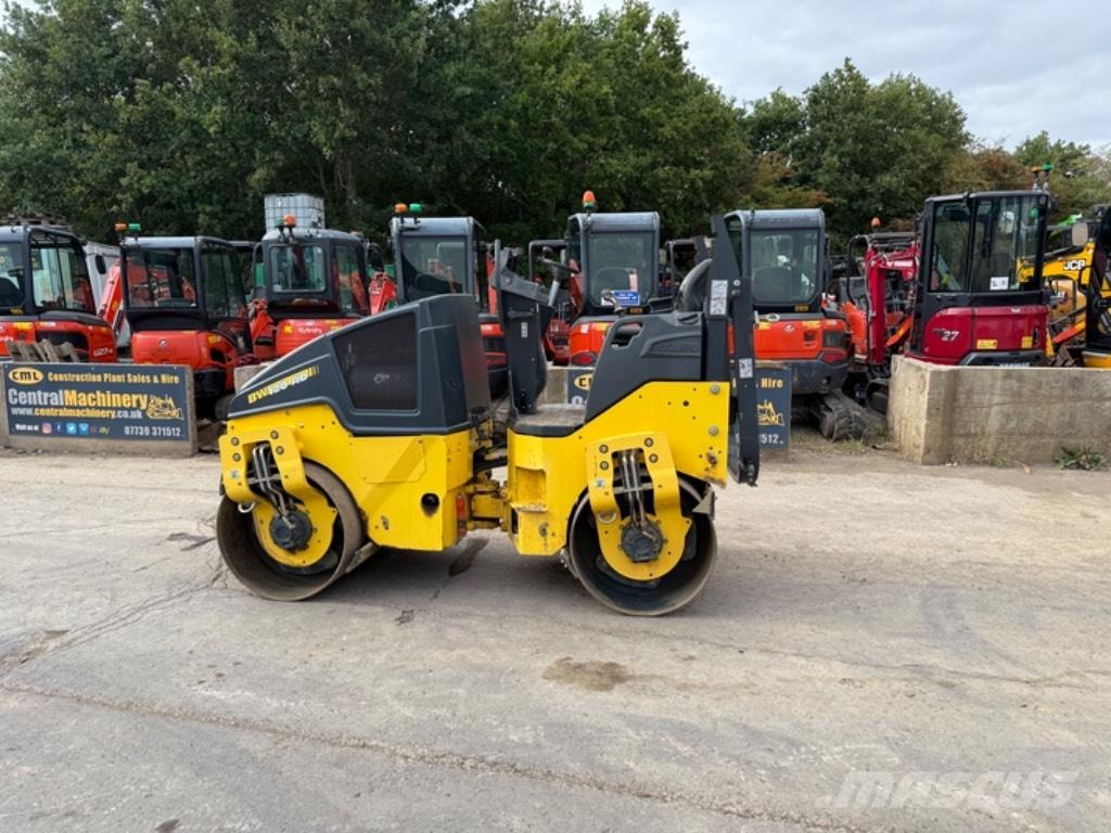 Bomag BW 120 AD-5 Valjci sa duplim bubnjem