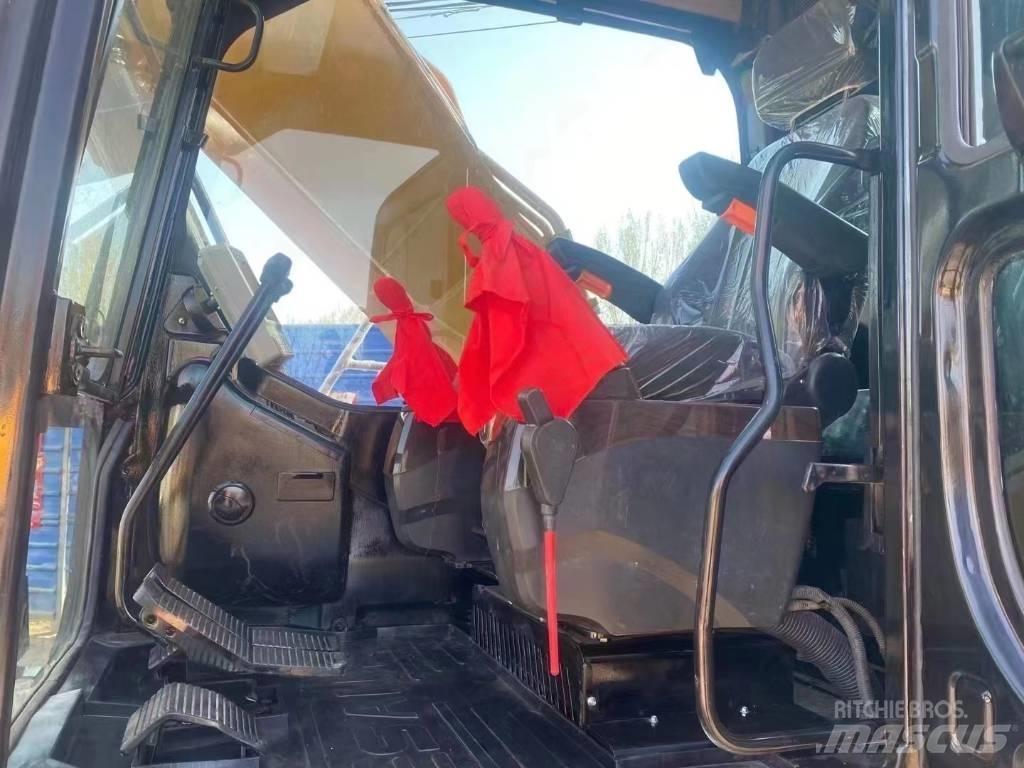 Sany SY215C PRO Bageri guseničari