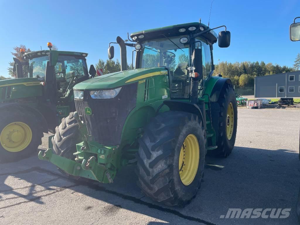 John Deere 7200 R Traktori