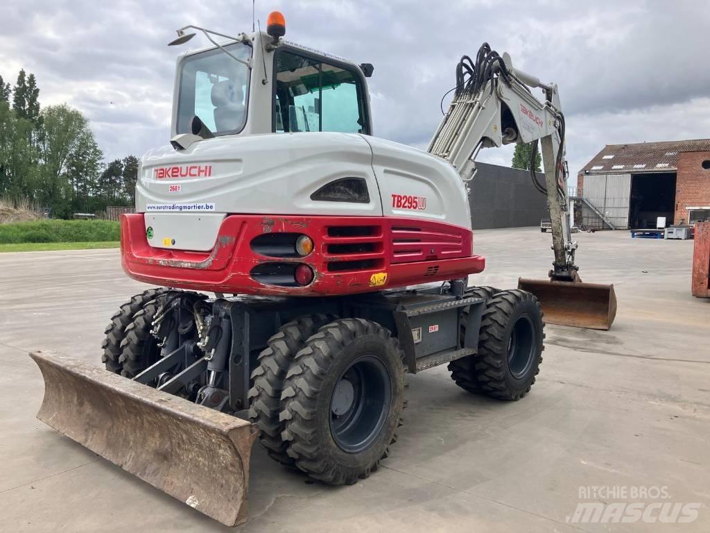 Takeuchi TB 295 W Bageri točkaši