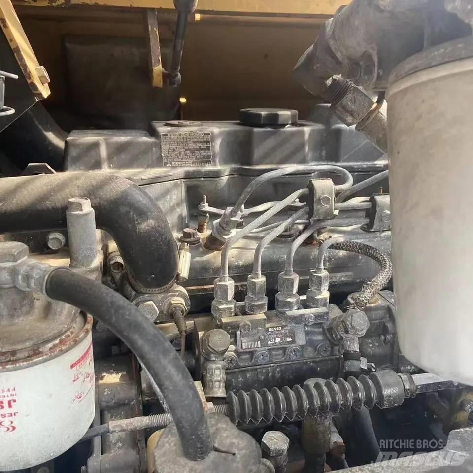 CAT 308C Bageri guseničari