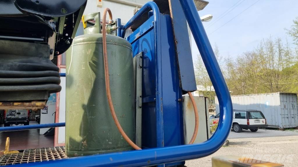 Marini MF 322 Asfaltni finišeri