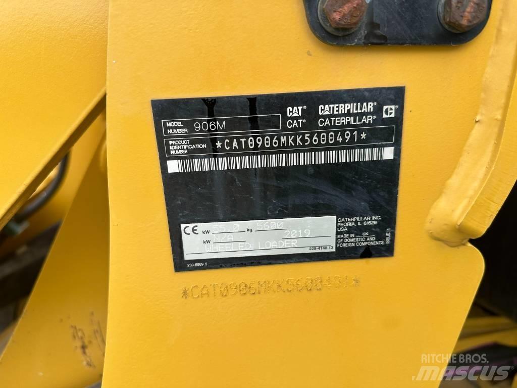 CAT 906 Utovarivači na točkove