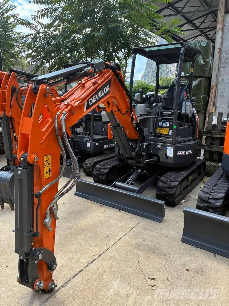 Develon DX 27 Z-7 Mini bageri < 7t