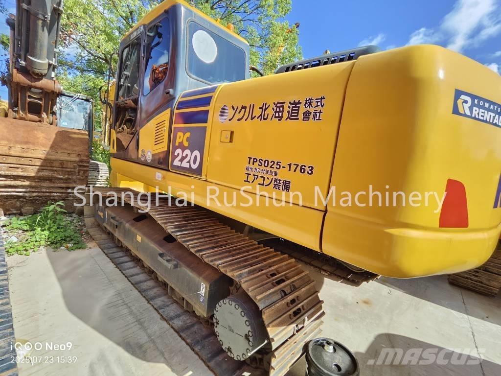 Komatsu 220-7 Bageri guseničari