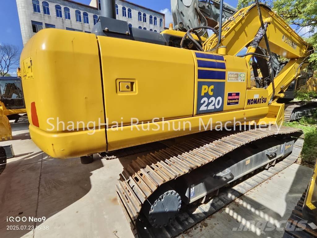Komatsu 220-7 Bageri guseničari