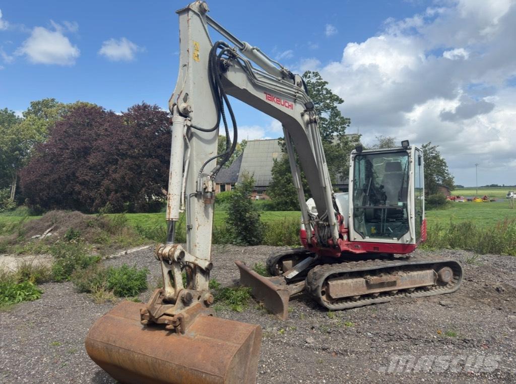 Takeuchi TB 285 Midi bageri 7t – 12t