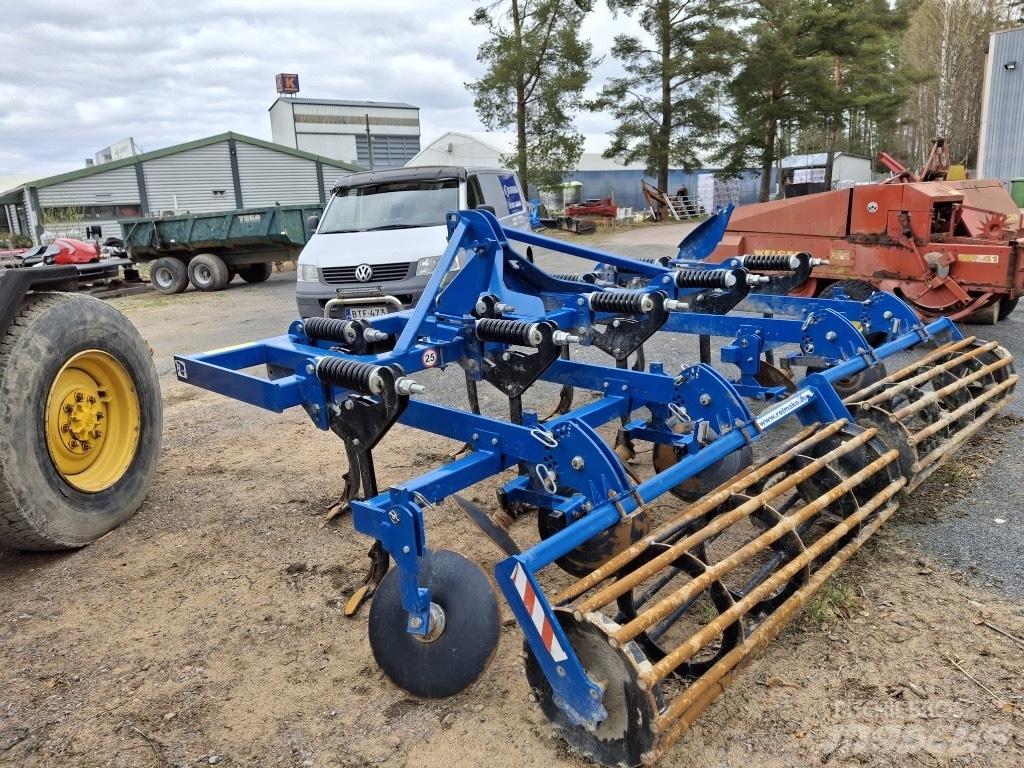 Rolmako U 453 Kultivatori