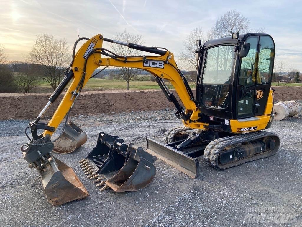 JCB 8026CTS Bageri guseničari