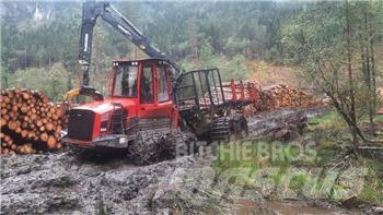 Komatsu 895 Forvarderi