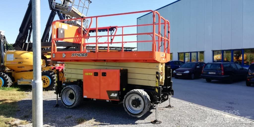 JLG RT 4069 Makazaste platforme