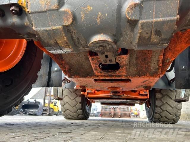 Hitachi ZW 250-6 Utovarivači na točkove